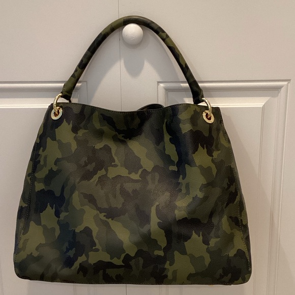 Mark & Graham Leather Camouflage Shoulder Bag with Extra Strap - Picture 3 of 10